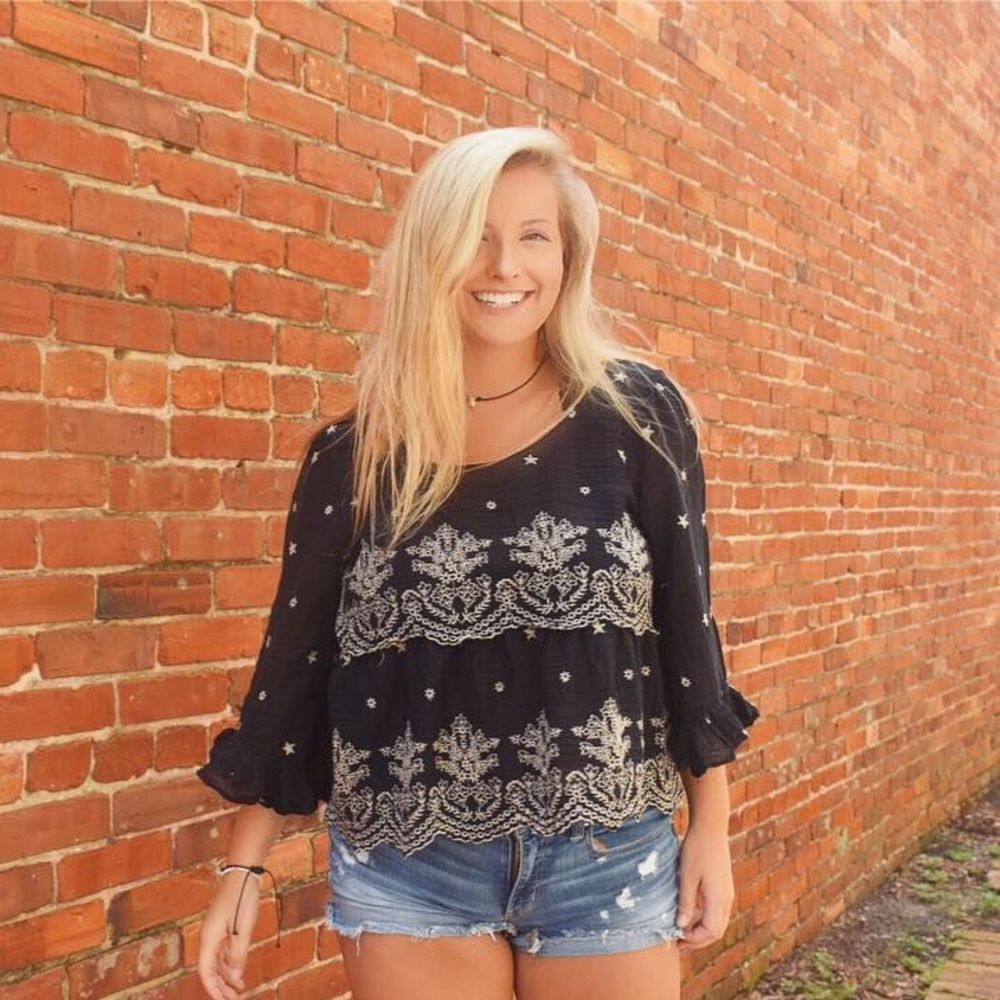 Meet your Posher, Julianne